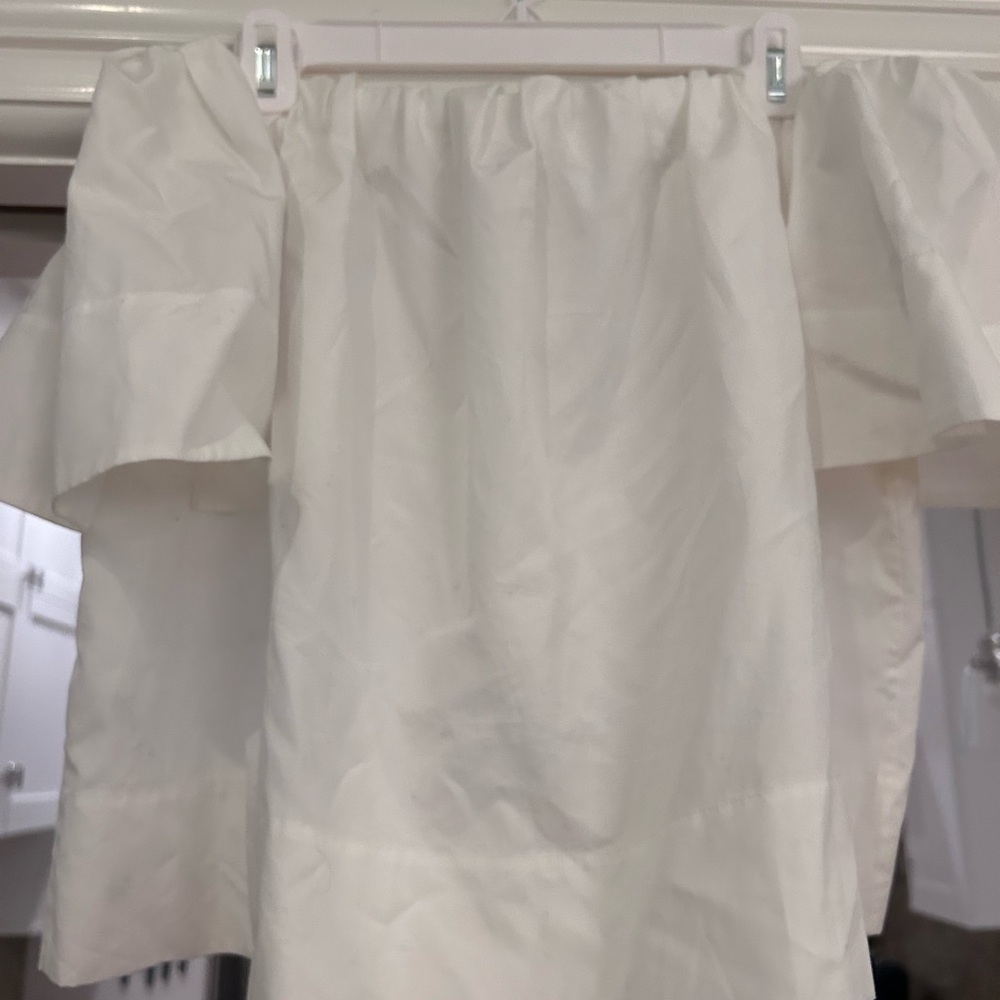 Vince Off-Shoulder Cream Blouse
